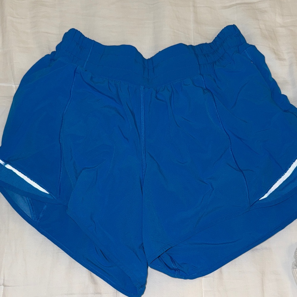 Lululemon Blue Women's Hotty hot shorts